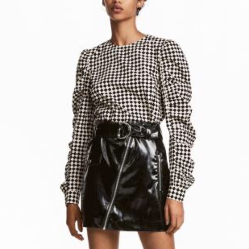 H&M box-print blouse*